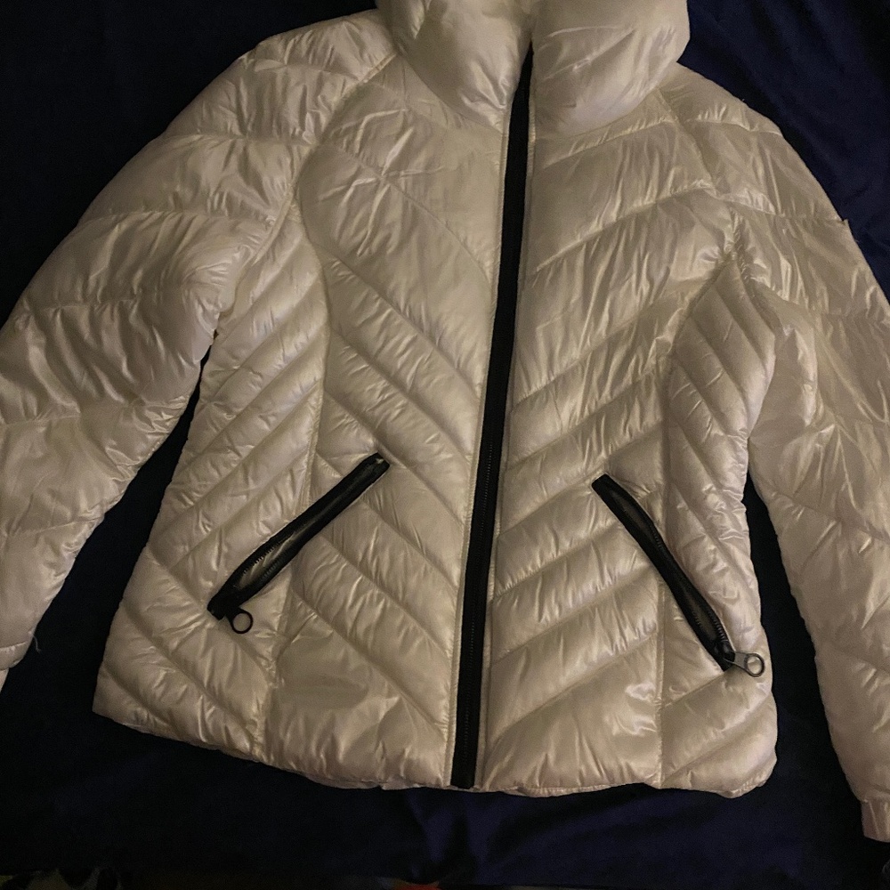 White Guess puffer coat